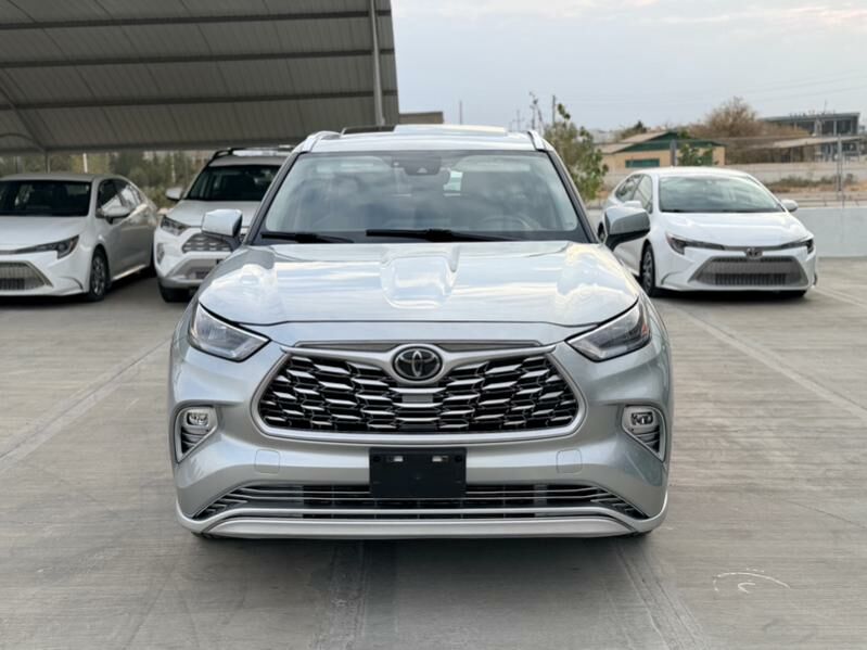 Toyota Highlander 2021 - 535 000 TMT - Балканабат - img 2