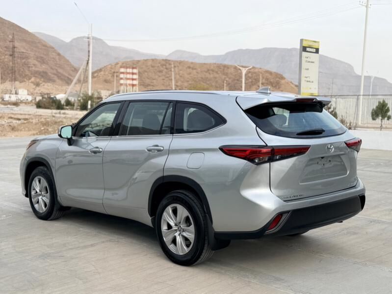Toyota Highlander 2021 - 535 000 TMT - Балканабат - img 4