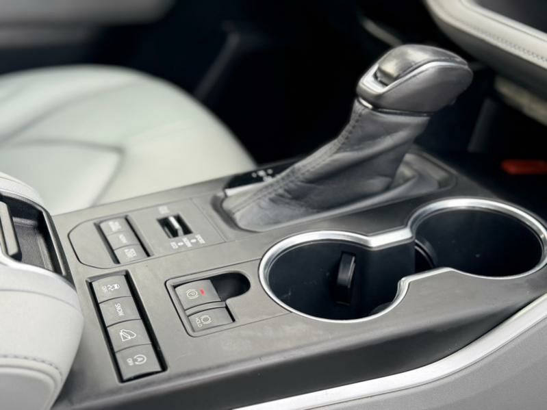 Toyota Highlander 2021 - 535 000 TMT - Балканабат - img 9