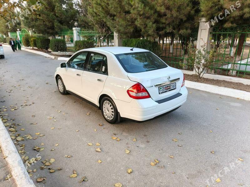 Nissan Versa 2009 - 129 000 TMT - Ашхабад - img 4