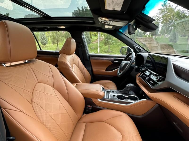 Toyota Highlander 2021 - 890 000 TMT - Ашхабад - img 8