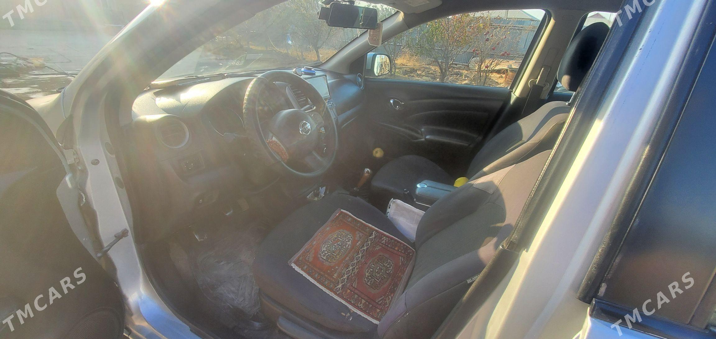 Nissan Versa 2012 - 130 000 TMT - Мары - img 7