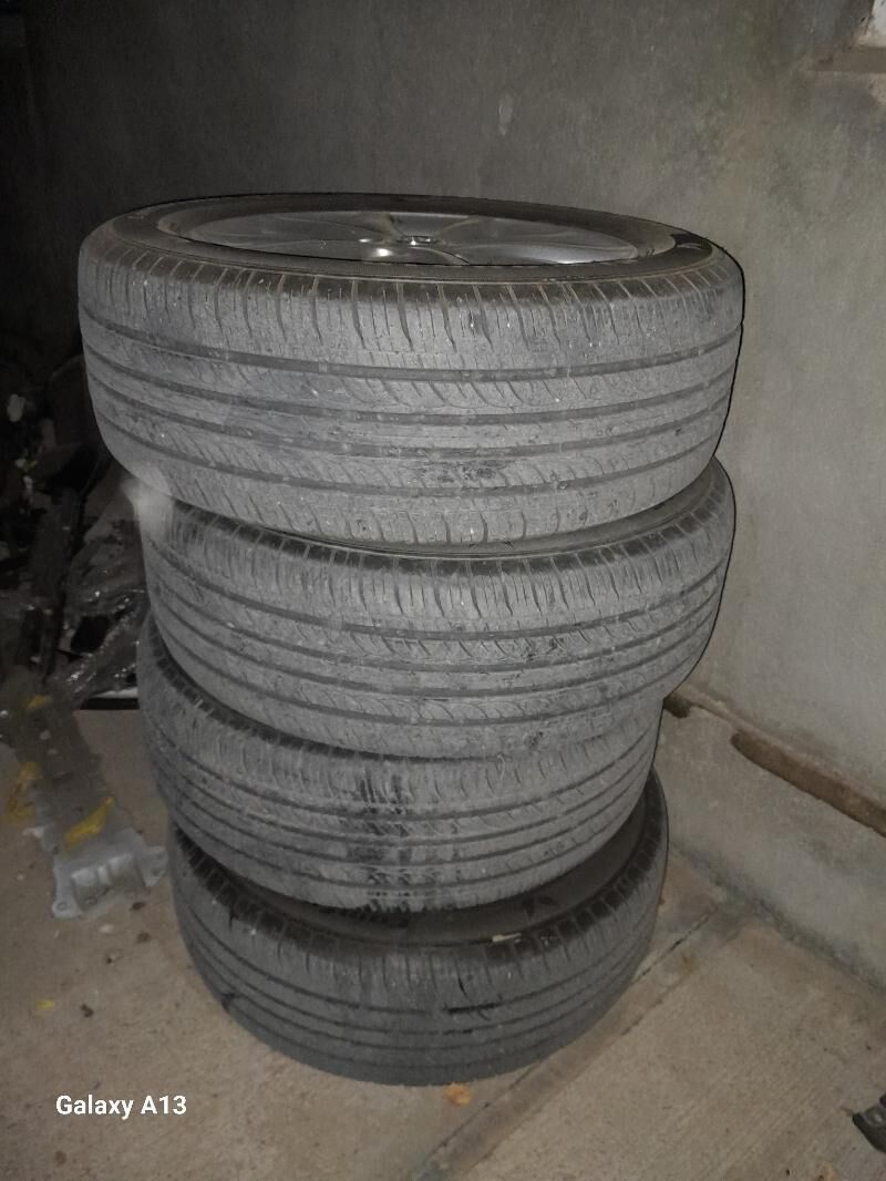 camry 2010 2011 GLX diska 7 200 TMT - Гуртли - img 4