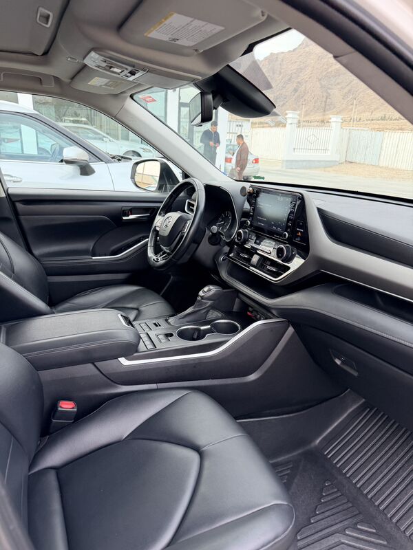 Toyota Highlander 2021 - 620 000 TMT - Балканабат - img 7