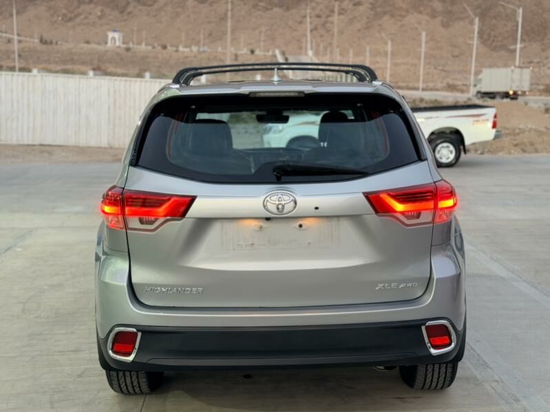 Toyota Highlander 2018 - 435 000 TMT - Балканабат - img 5