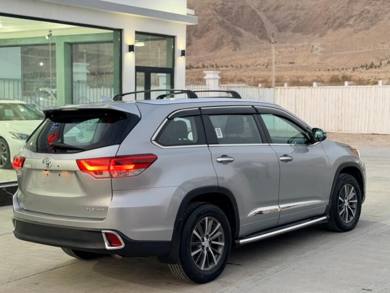 Toyota Highlander 2018 - 435 000 TMT - Балканабат - img 4