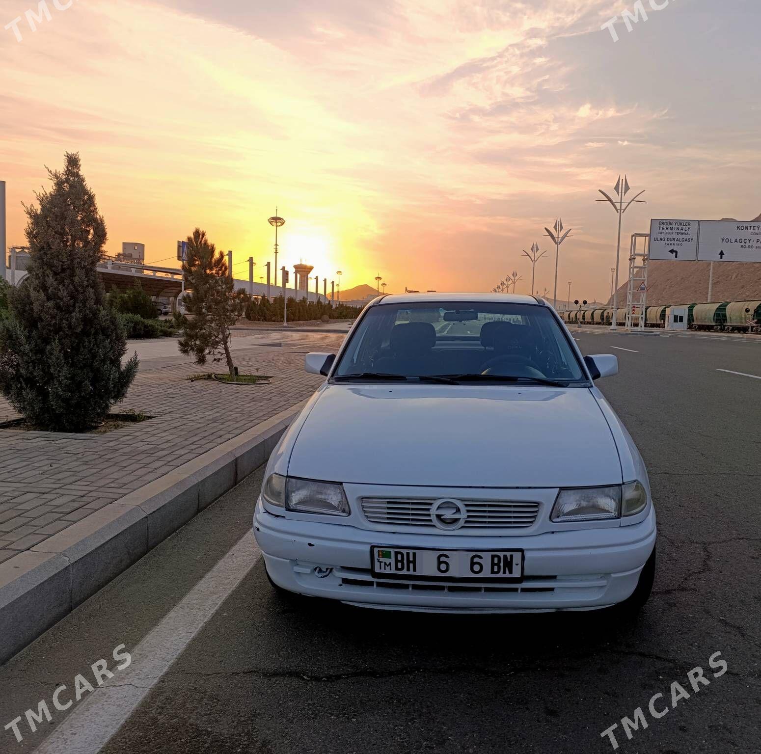 Opel Astra 1993 - 40 000 TMT - Türkmenbaşy - img 2