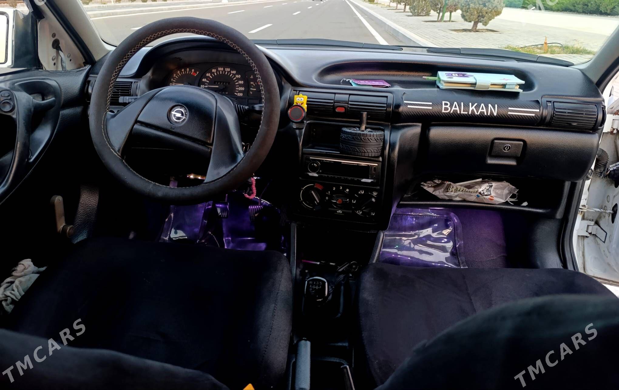 Opel Astra 1993 - 40 000 TMT - Türkmenbaşy - img 4