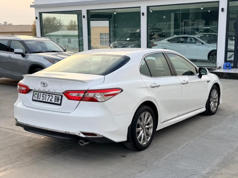 Toyota Camry 2018 - 260 000 TMT - Балканабат - img 4