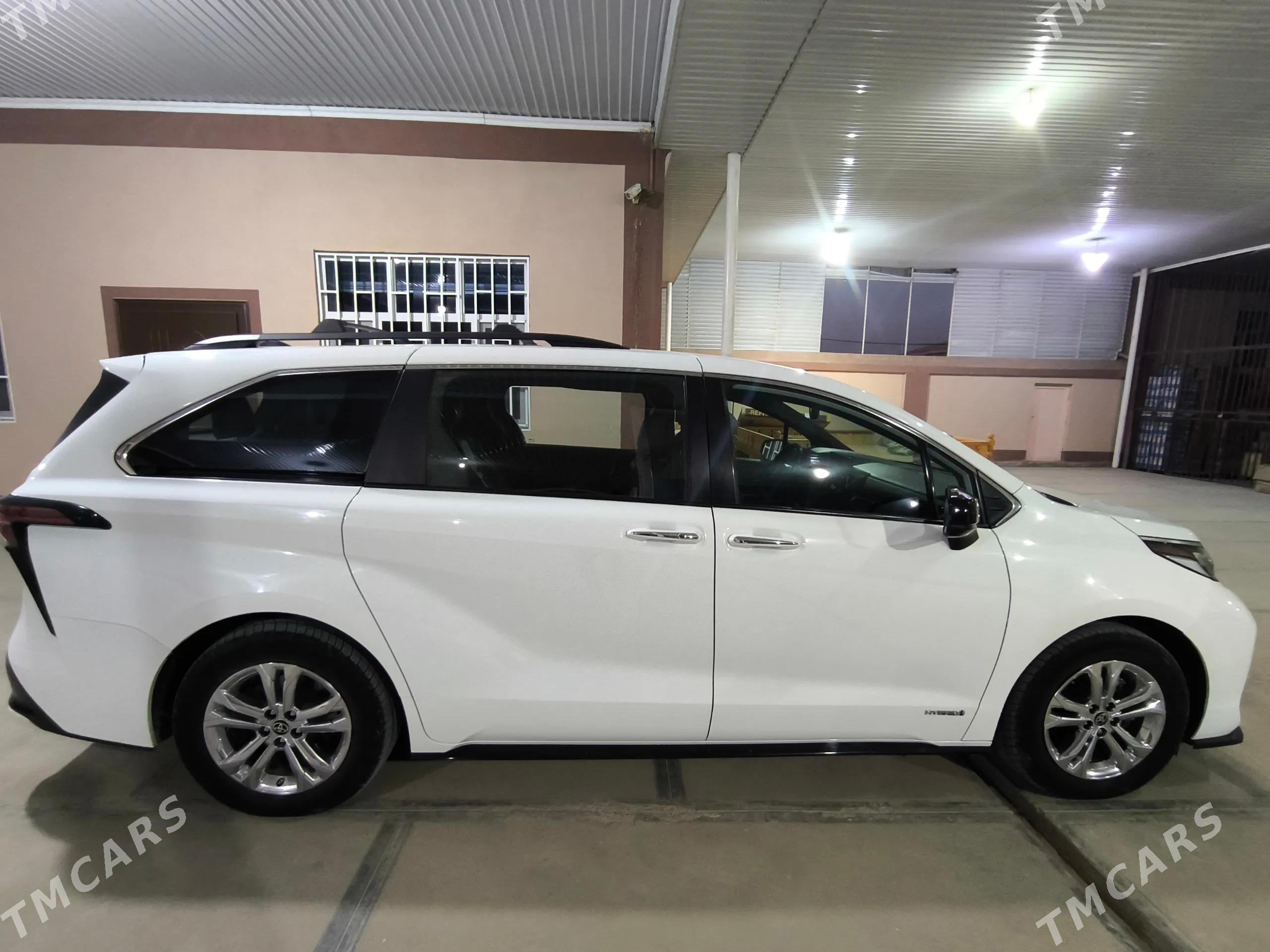 Toyota Sienna 2021 - 670 000 TMT - Mary - img 3