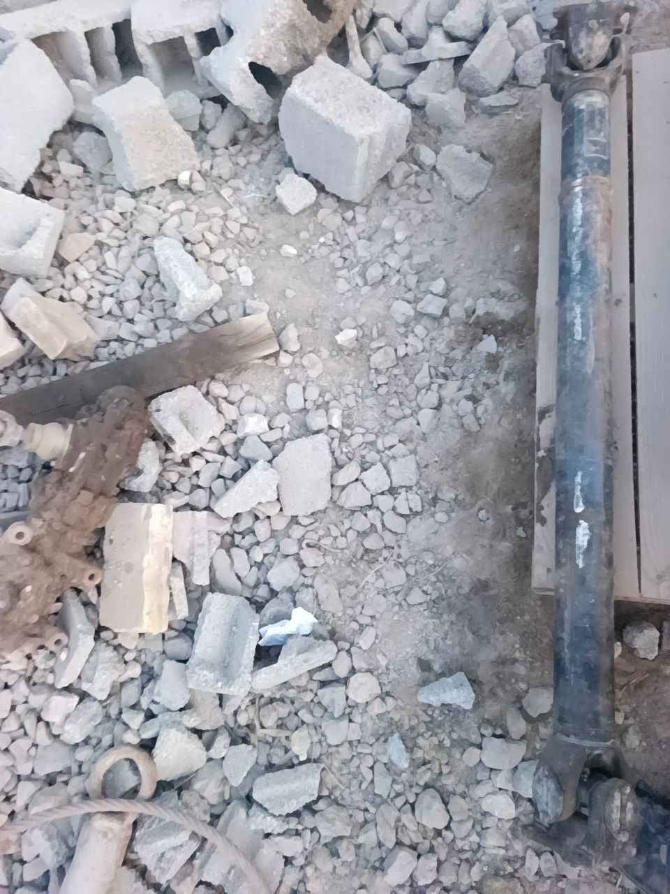 palawos 5 000 TMT - Гурбансолтан Едже - img 7