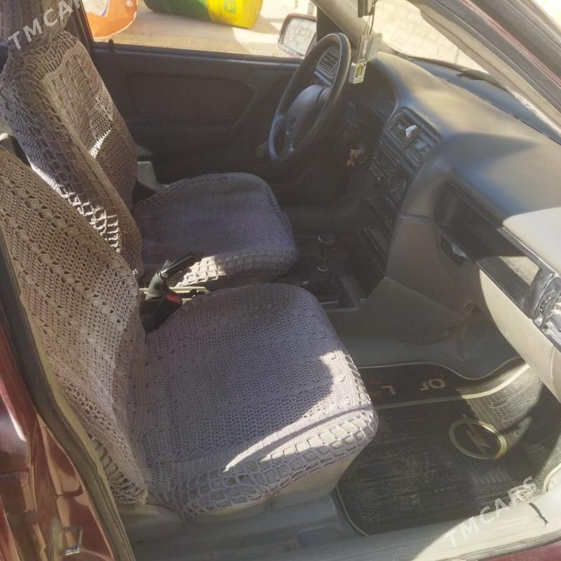 Opel Vectra 1992 - 44 000 TMT - Murgap - img 3