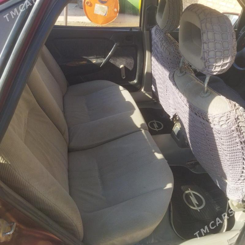 Opel Vectra 1992 - 44 000 TMT - Murgap - img 4