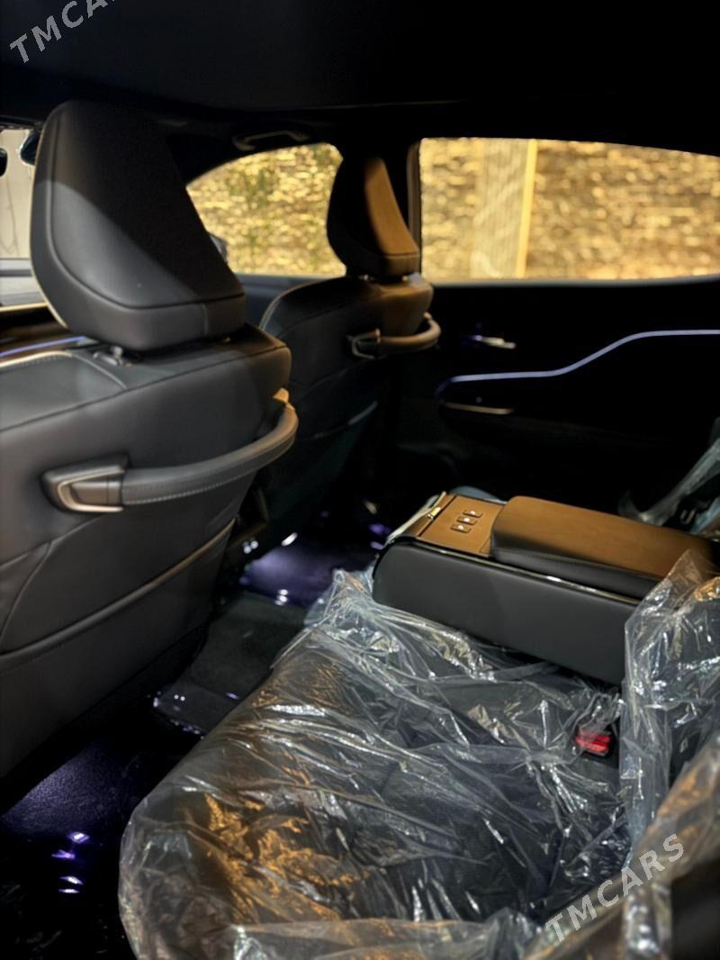 Toyota Crown 2023 - 840 000 TMT - Aşgabat - img 8