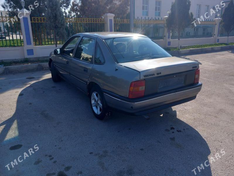 Opel Vectra 1992 - 38 000 TMT - Чарджоу - img 3