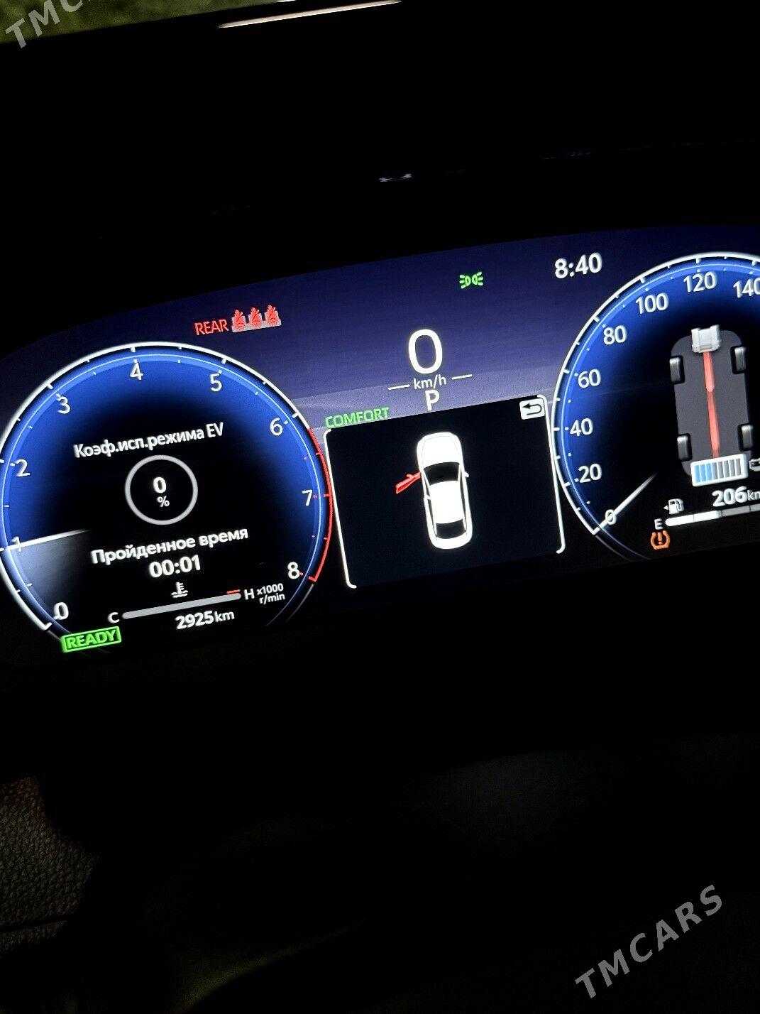 Toyota Crown 2023 - 840 000 TMT - Aşgabat - img 7