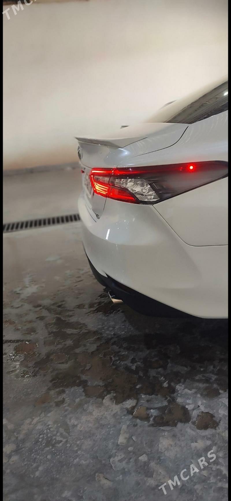 Toyota Camry 2021 - 290 000 TMT - Байрамали - img 10