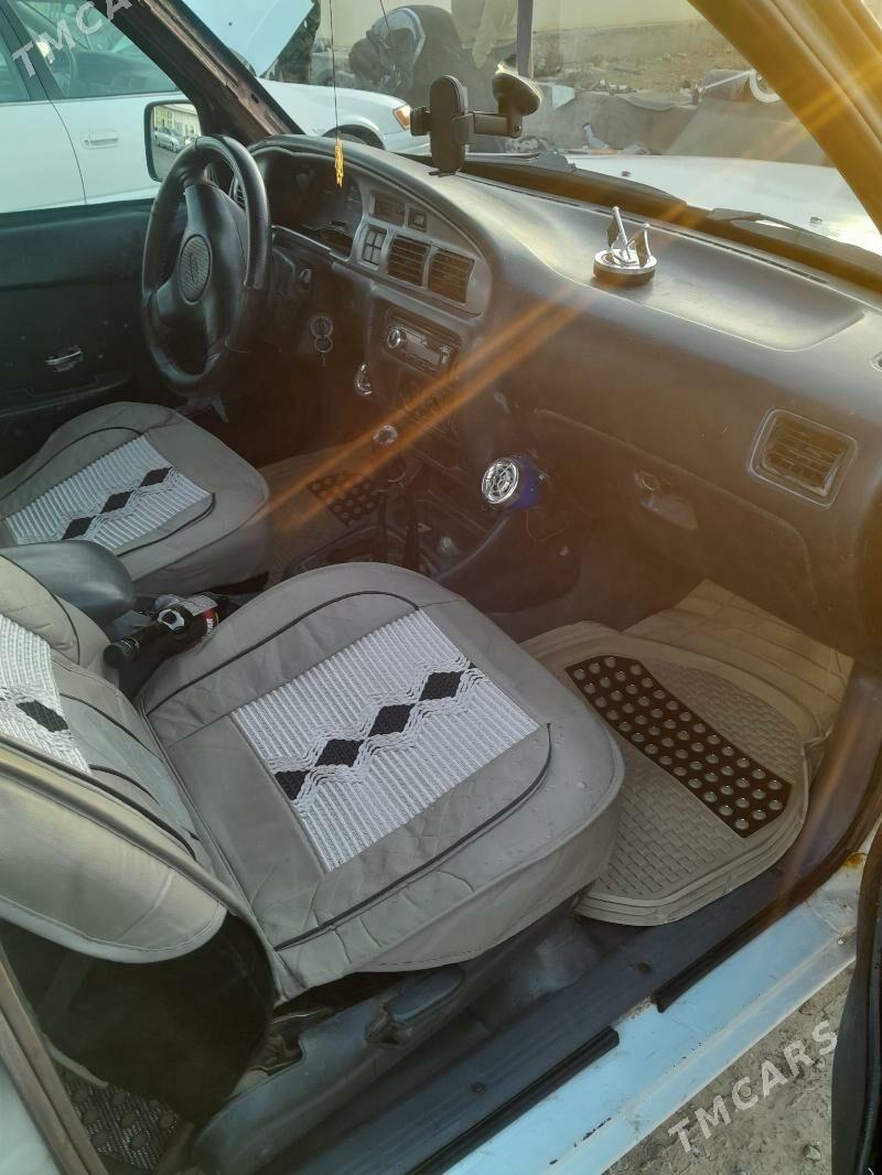 Toyota Fortuner 2005 - 80 000 TMT - Сакарчага - img 7