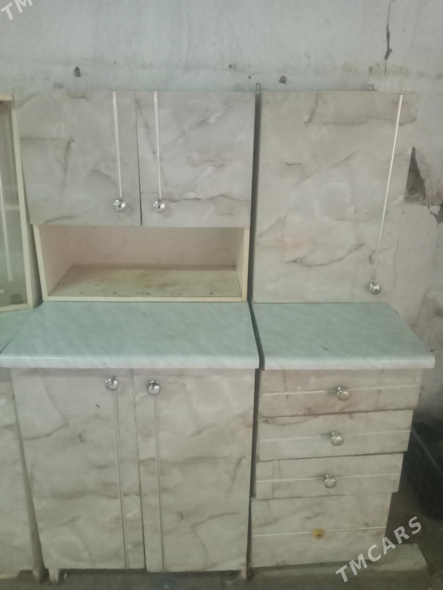 kuhinny garnitur - Çärjew - img 4