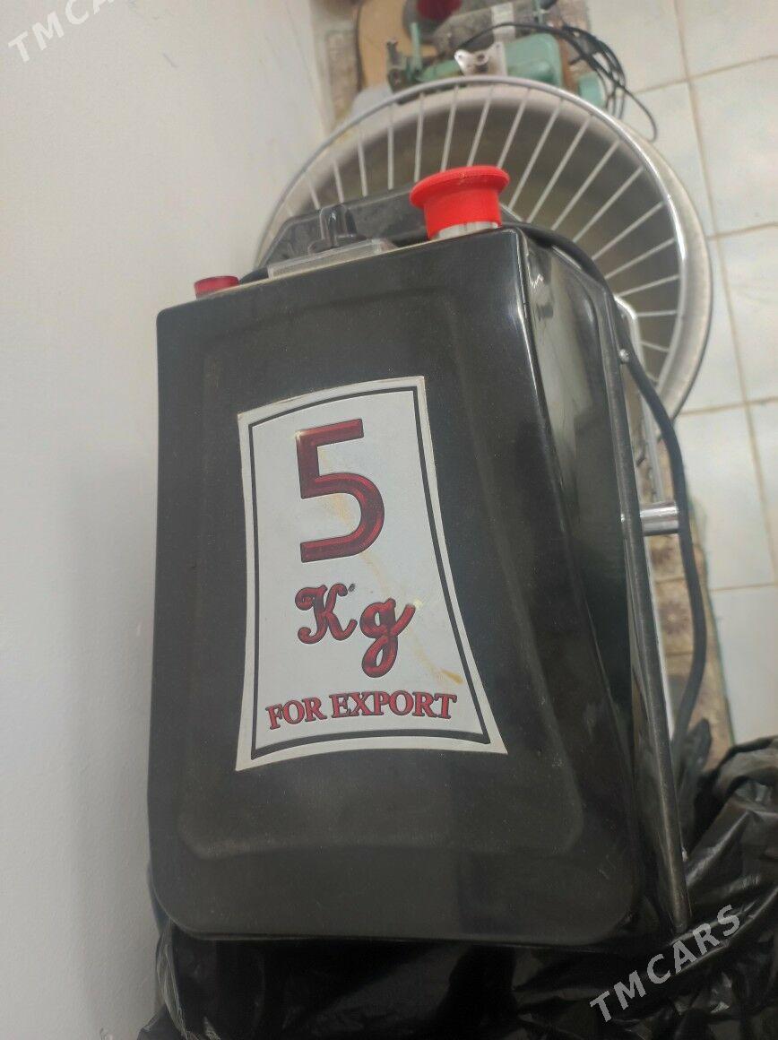 Hamyr yuguryan - Ашхабад - img 3