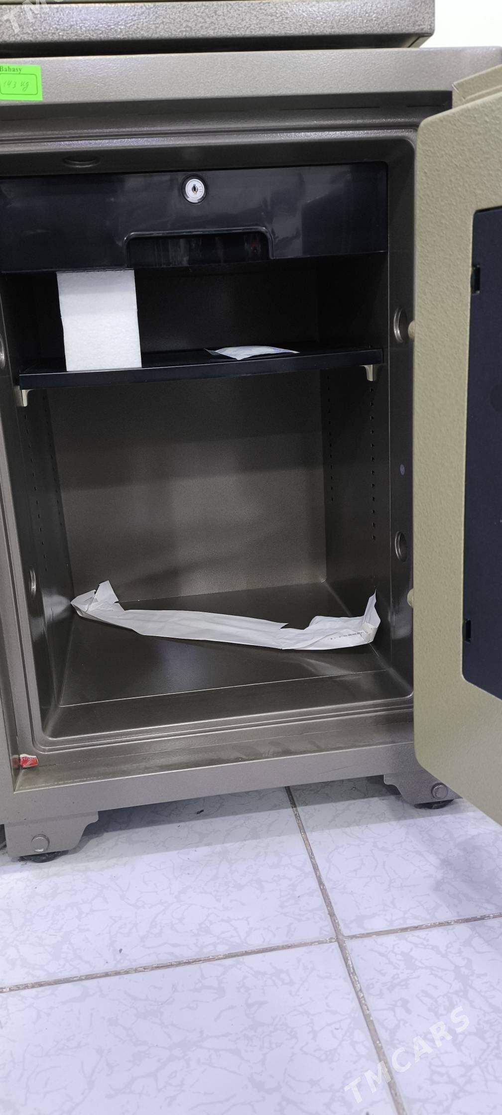 seyf 143 kg - Бузмеин - img 2