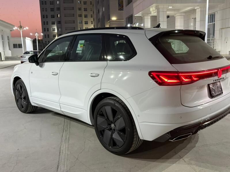 Volkswagen Touareg 2025 - 1 960 000 TMT - Ашхабад - img 3