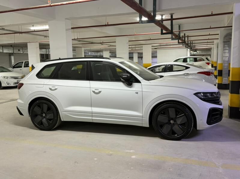 Volkswagen Touareg 2025 - 1 960 000 TMT - Ашхабад - img 2