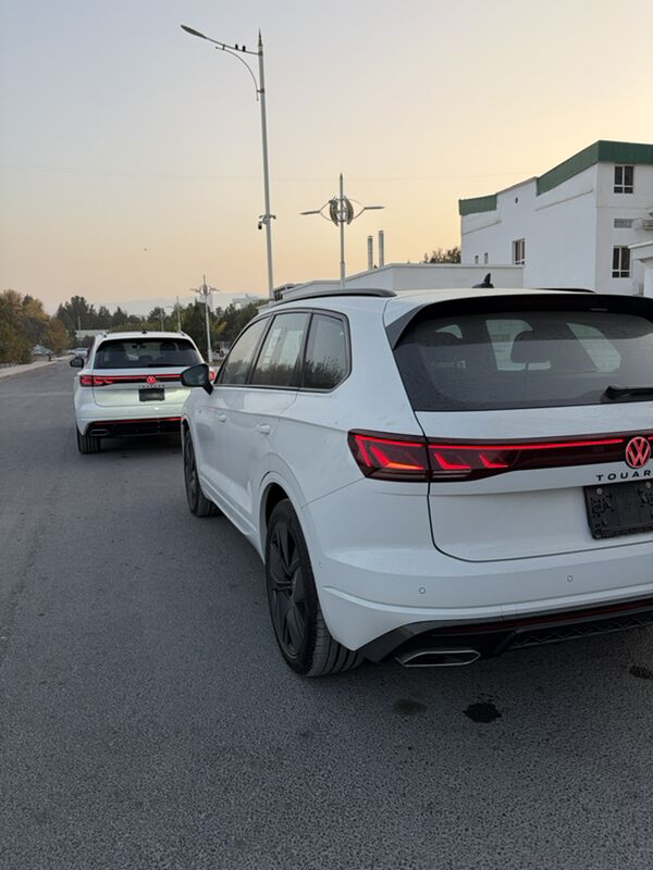 Volkswagen Touareg 2025 - 1 960 000 TMT - Ашхабад - img 8