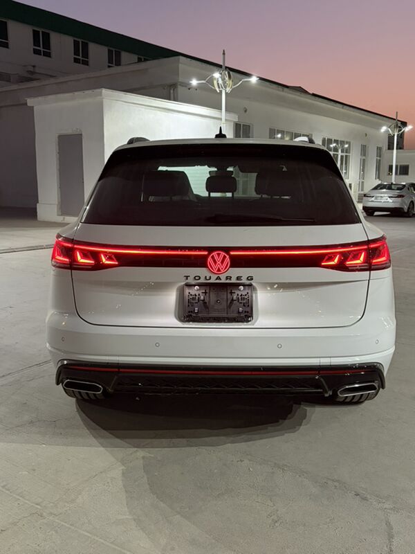 Volkswagen Touareg 2025 - 1 960 000 TMT - Ашхабад - img 4