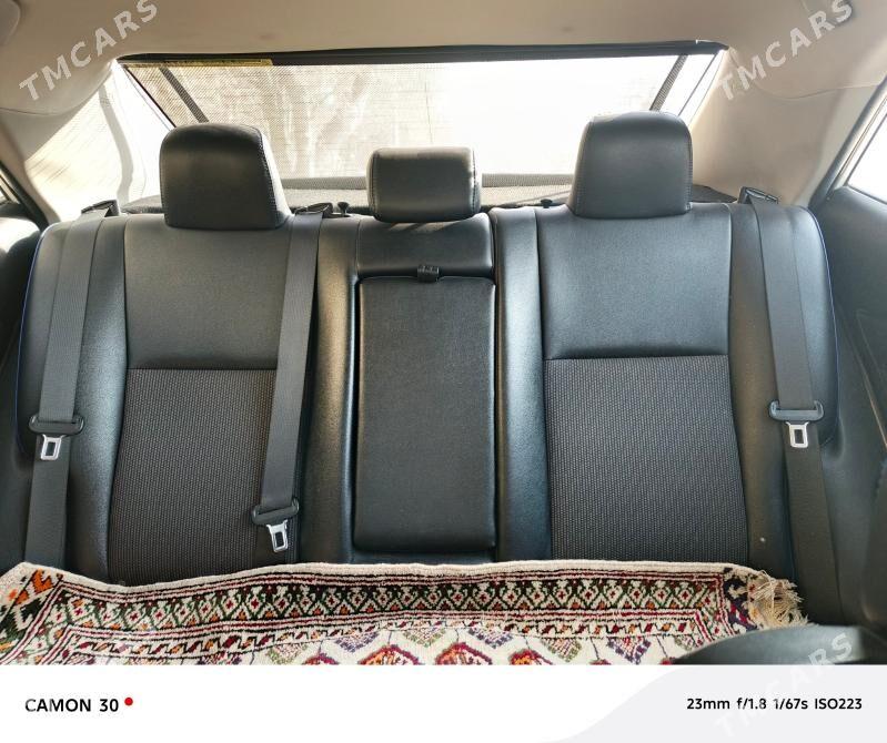 Toyota Corolla 2018 - 240 000 TMT - Мары - img 9