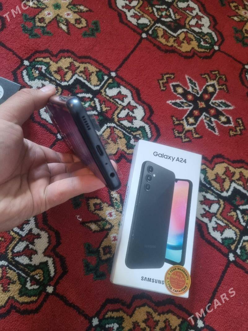 A24 - Çärjew - img 2