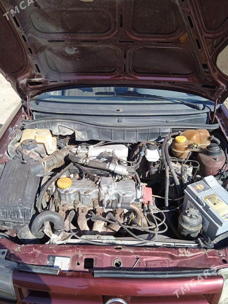 Opel Astra 1993 - 50 000 TMT - Губадаг - img 7