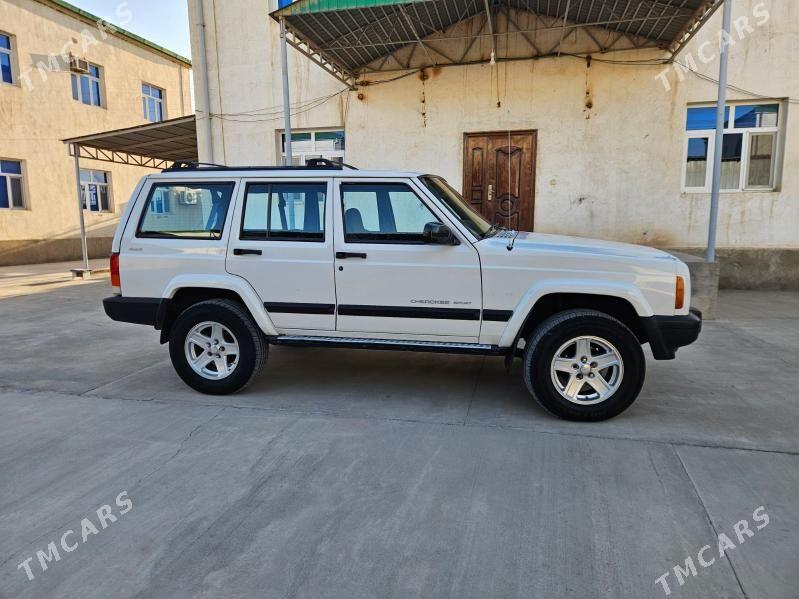 Jeep Cherokee 2001 - 130 000 TMT - Tejen - img 9