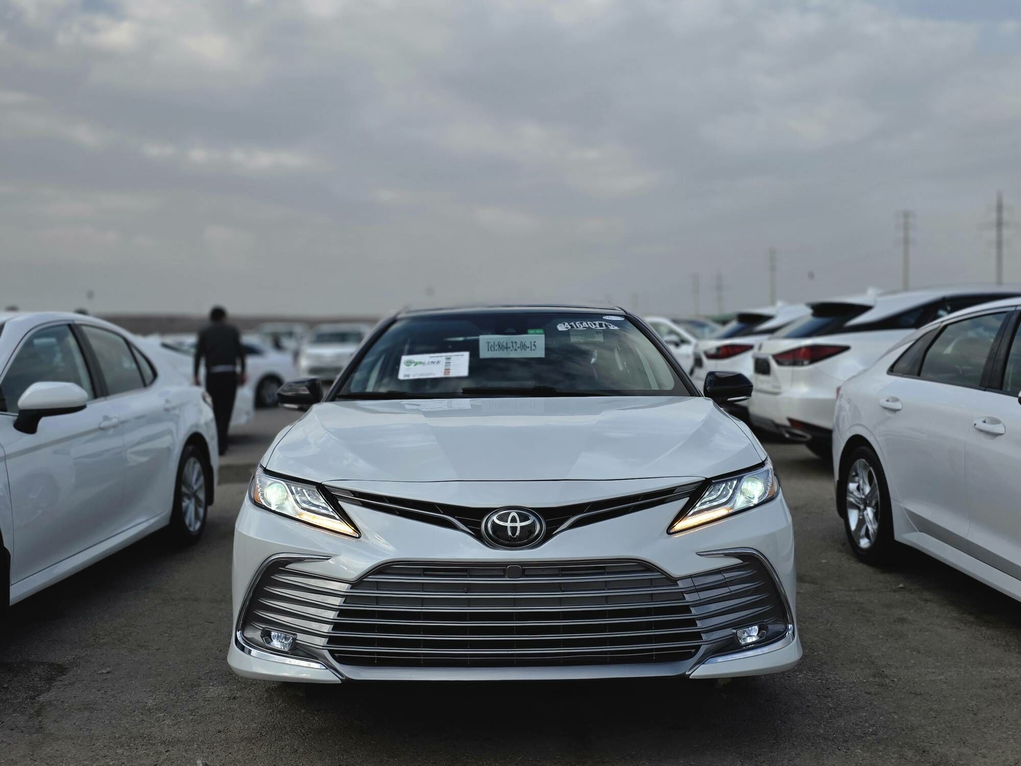 Toyota Camry 2022 - 380 000 TMT - Ашхабад - img 4