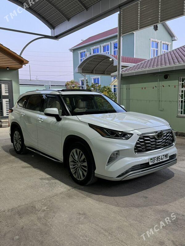 Toyota Highlander 2023 - 850 000 TMT - Байрамали - img 3