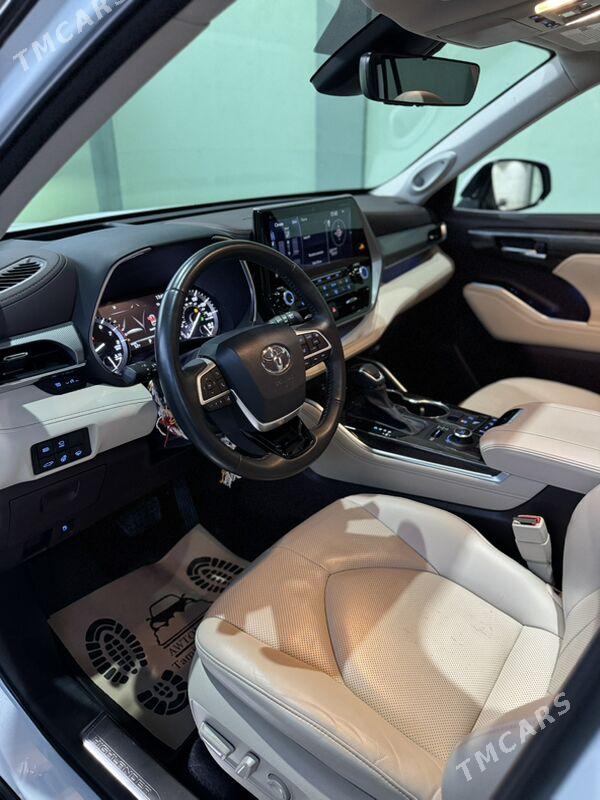 Toyota Highlander 2023 - 850 000 TMT - Байрамали - img 8