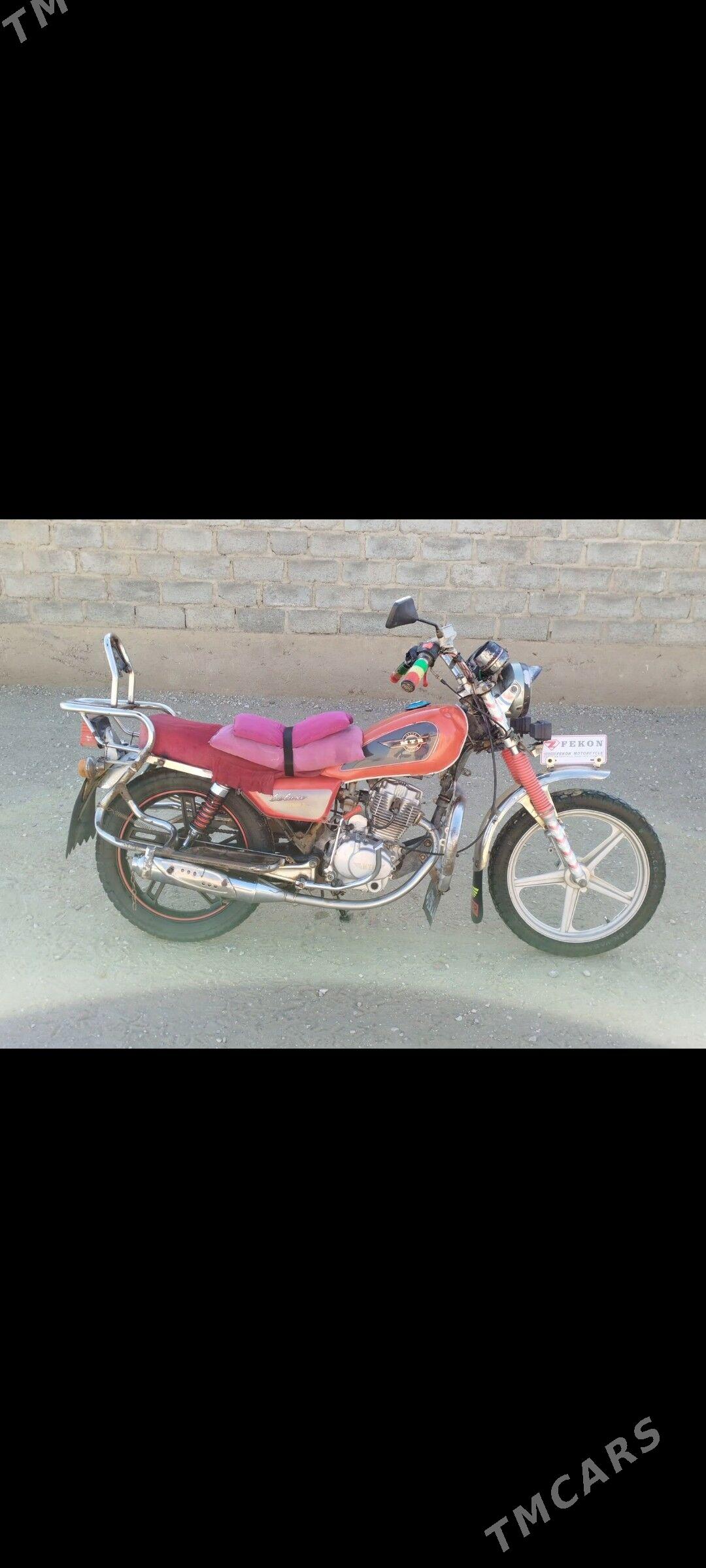 MTZ 80 2015 - 10 000 TMT - Esenguly - img 2