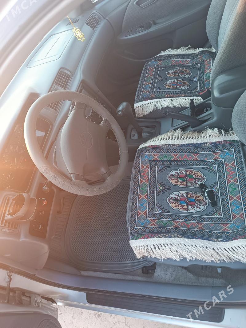 Toyota Camry 2001 - 158 000 TMT - Магданлы - img 3