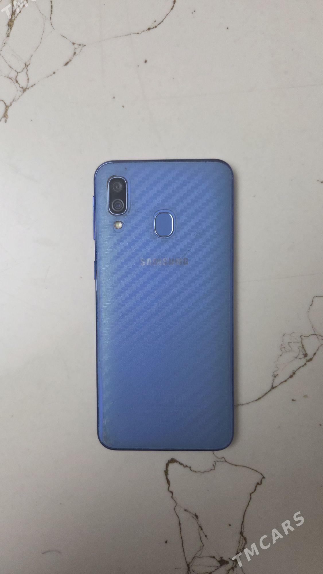 Samsung A40 - Дашогуз - img 2