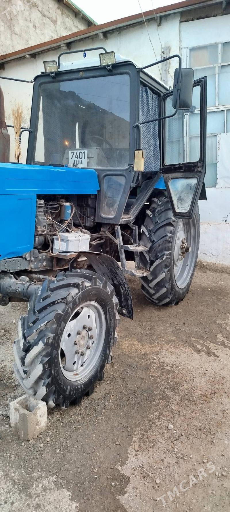 MTZ 82 2012 - 300 000 TMT - Бахарден - img 5