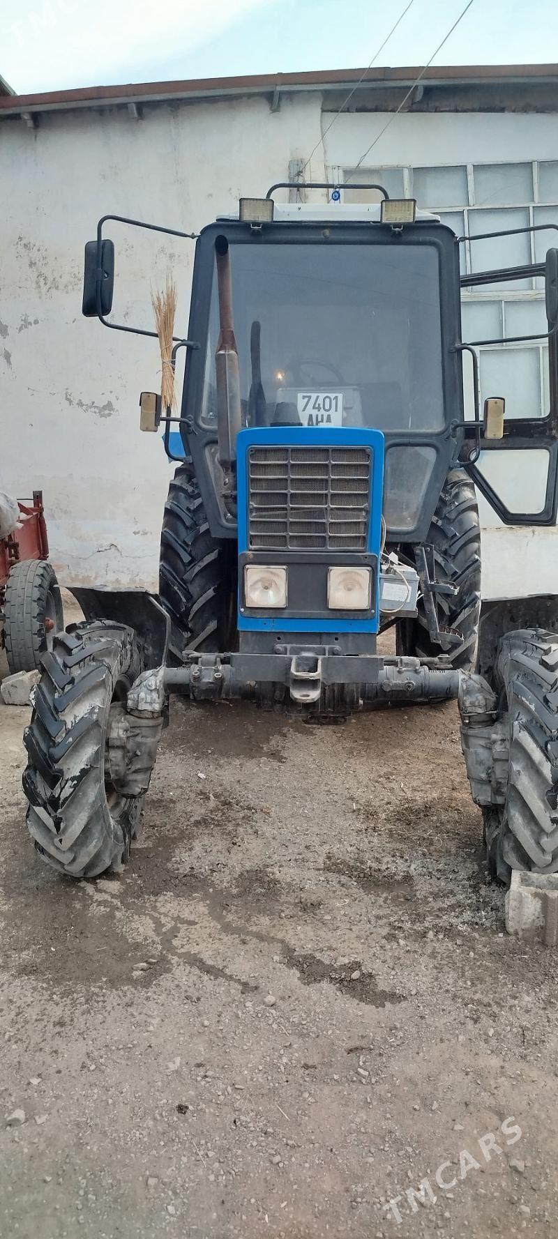 MTZ 82 2012 - 300 000 TMT - Бахарден - img 9