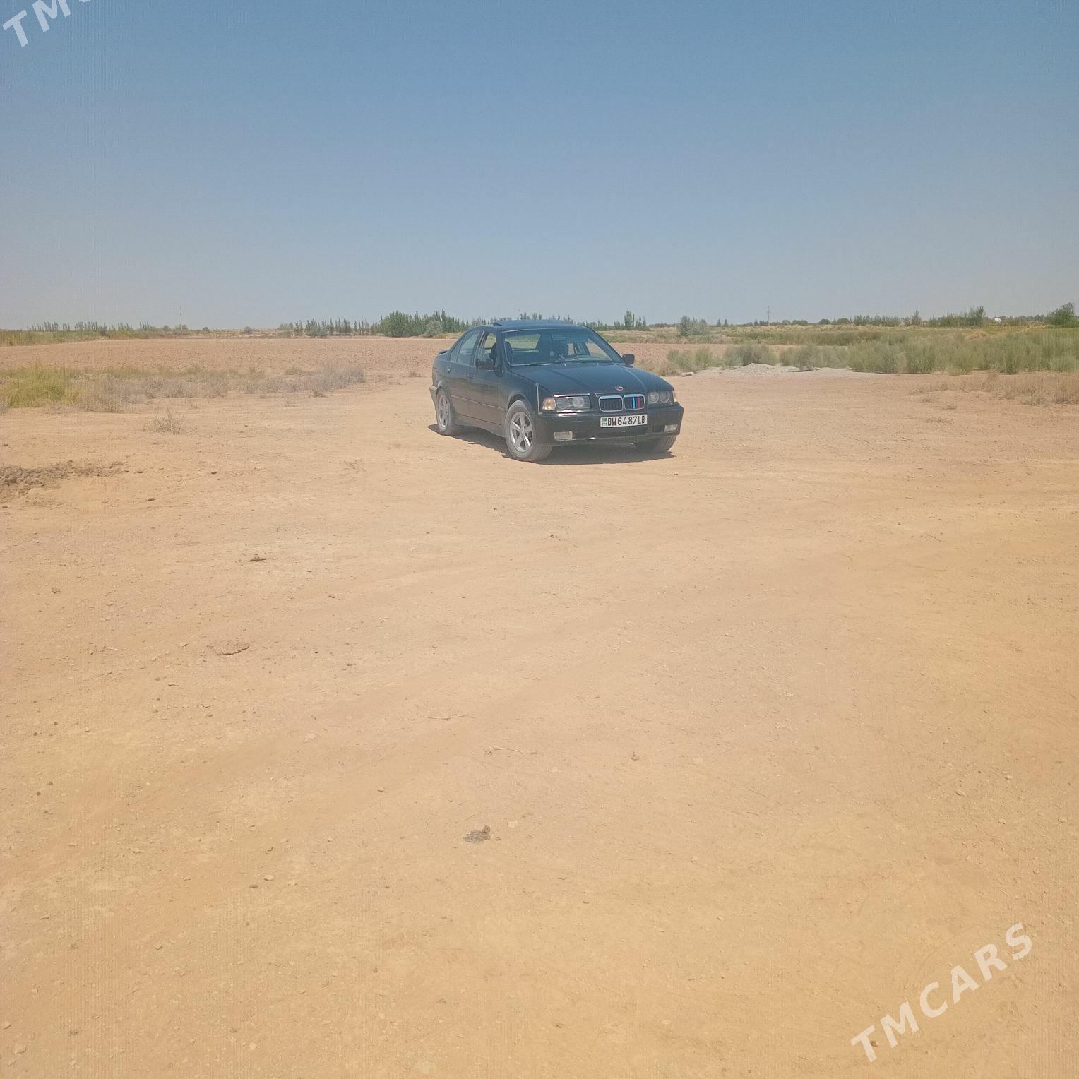 BMW 3 Series 1993 - 50 000 TMT - Darganata - img 2