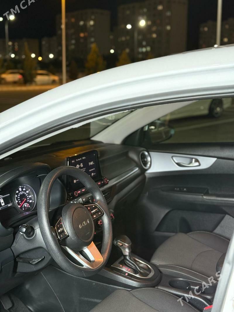 Kia Forte 2022 - 250 000 TMT - Ашхабад - img 6