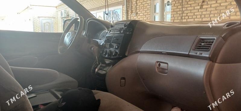 Toyota Sienna 2005 - 240 000 TMT - Baýramaly - img 2