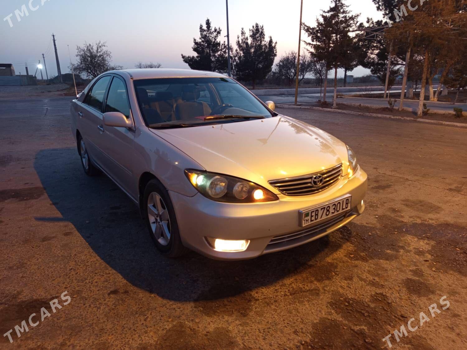 Toyota Camry 2002 - 140 000 TMT - Сейди - img 6