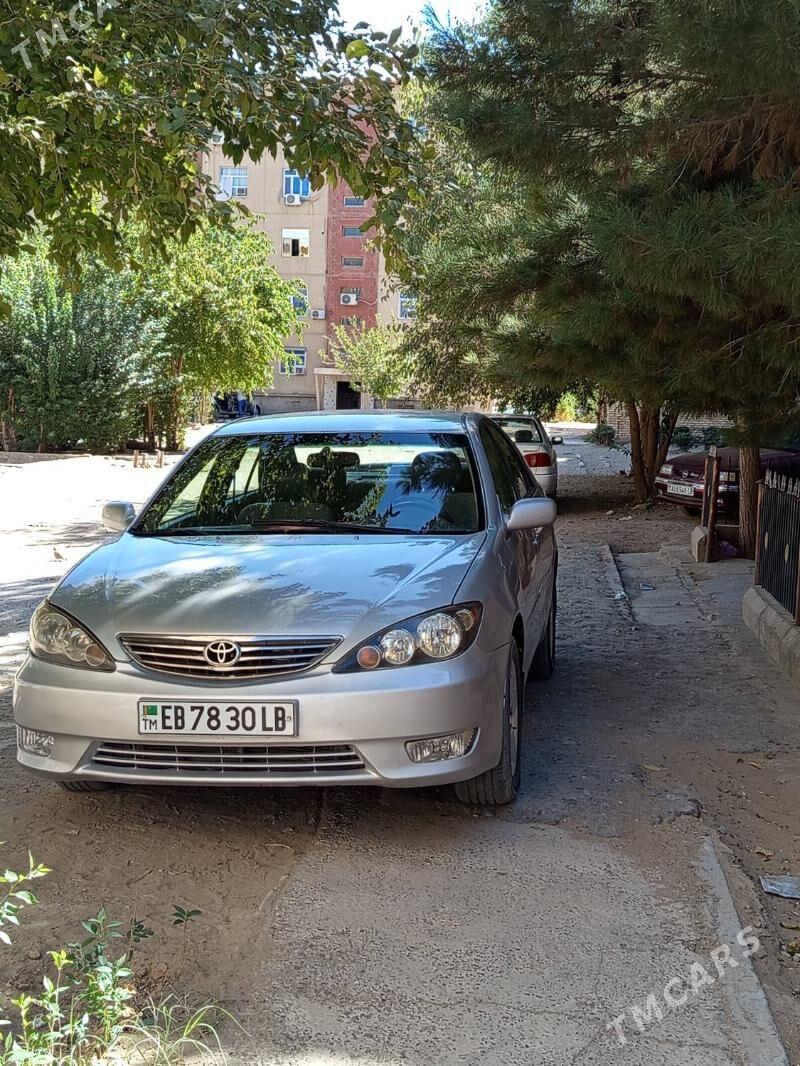 Toyota Camry 2002 - 140 000 TMT - Сейди - img 8