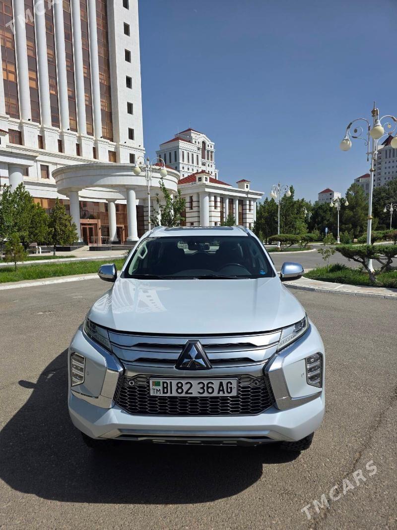 Mitsubishi Pajero 2020 - 420 000 TMT - 3 мкр - img 4