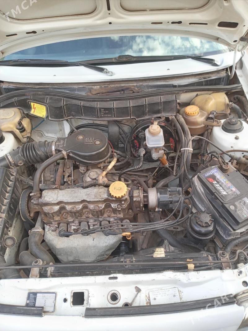 Opel Astra 1991 - 38 000 TMT - Губадаг - img 2