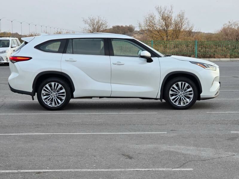 Toyota Highlander 2020 - 640 000 TMT - Ашхабад - img 7