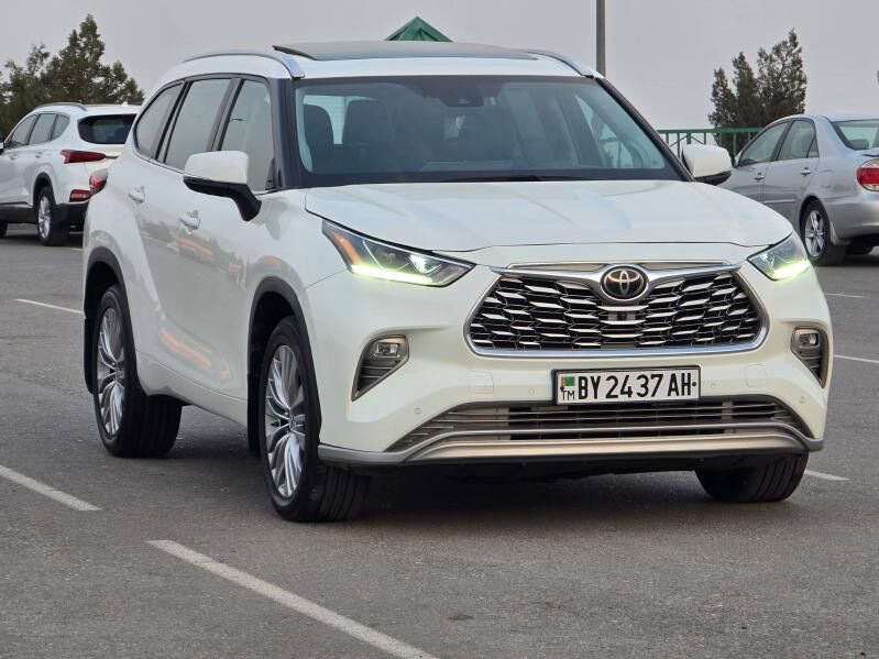 Toyota Highlander 2020 - 640 000 TMT - Ашхабад - img 8